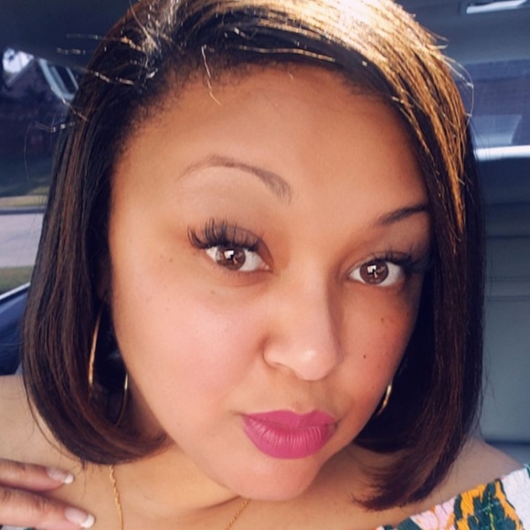 Meet your Posher - Picture 1 of 1